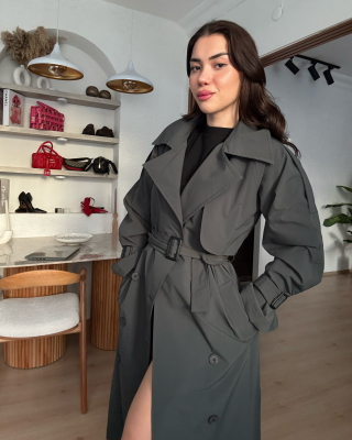 Adrıan Trençkot - 13