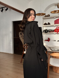 Adrıan Trençkot - 4