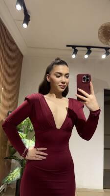 Kruvaze vatkalı elbise - 10