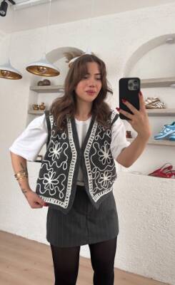 Nakışlı Yelek - 2