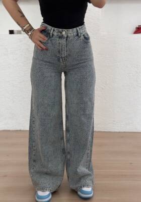 Baggy Nakışlı Jean Buz Mavisi - 4