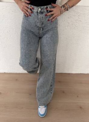 Baggy Nakışlı Jean Buz Mavisi - 5